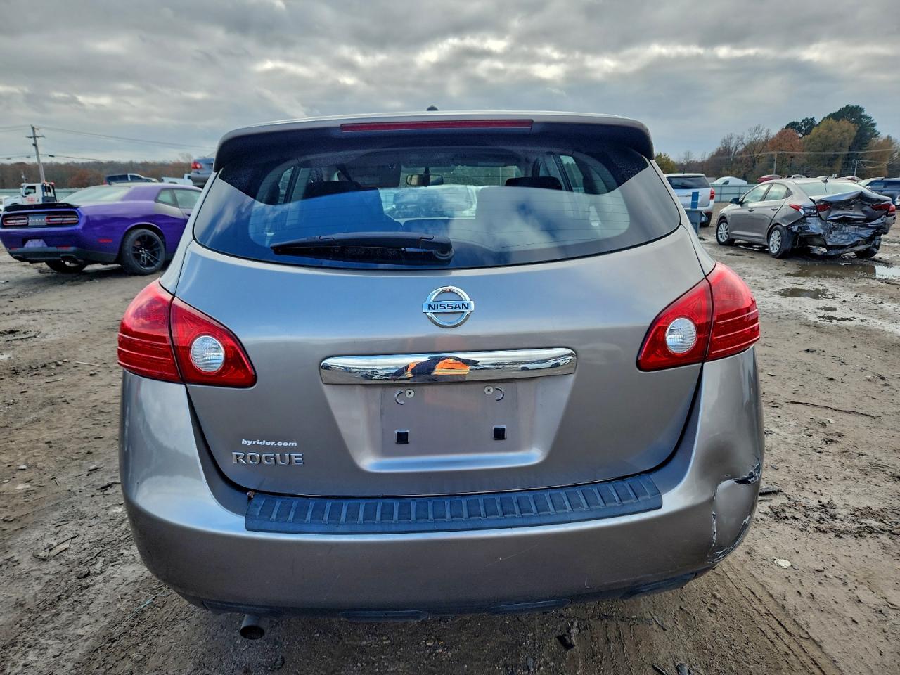 Nissan Rogue S
