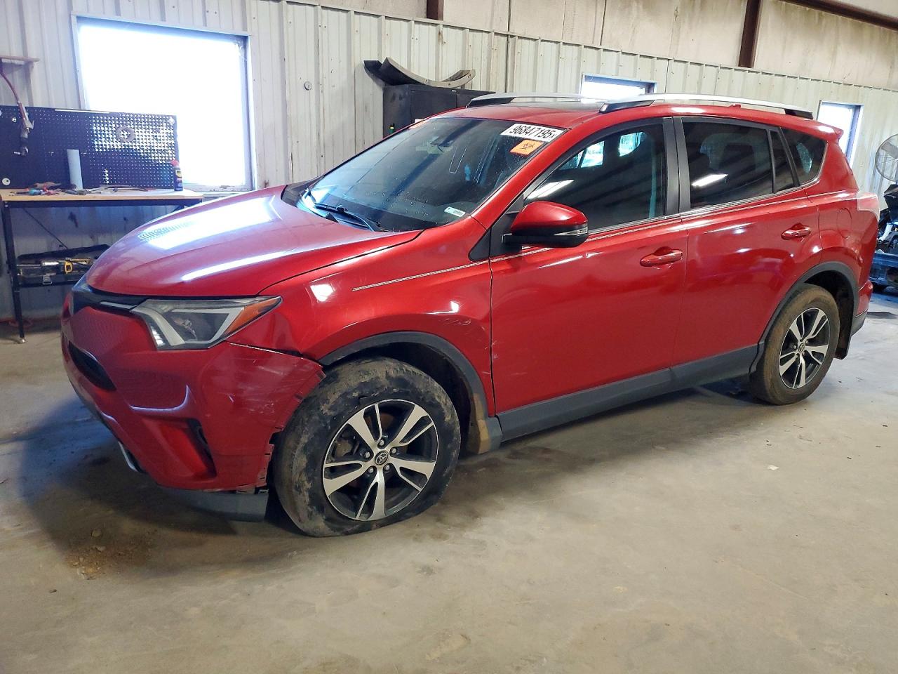 Salvage Toyota RAV4 Image