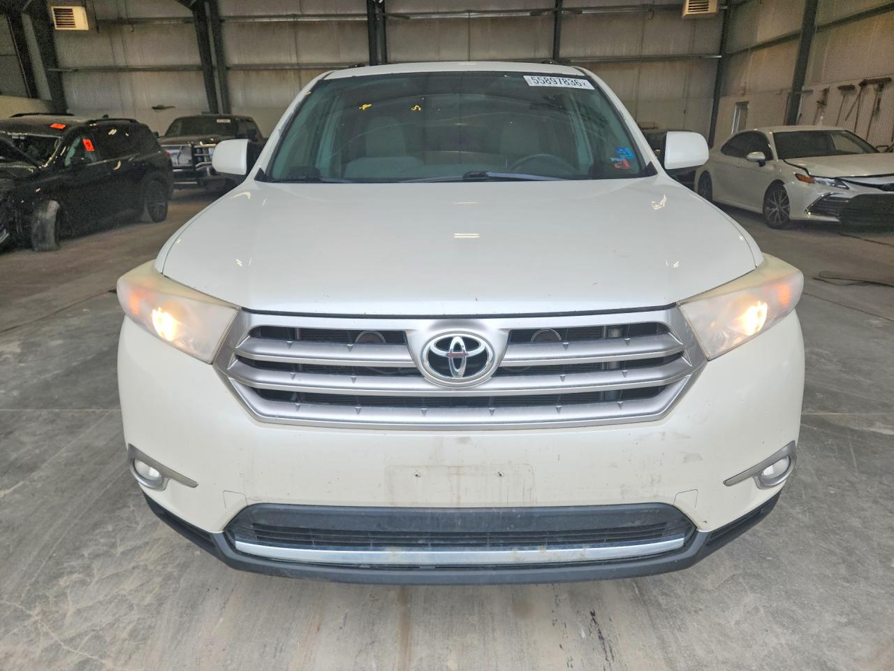 Toyota Highlander Base
