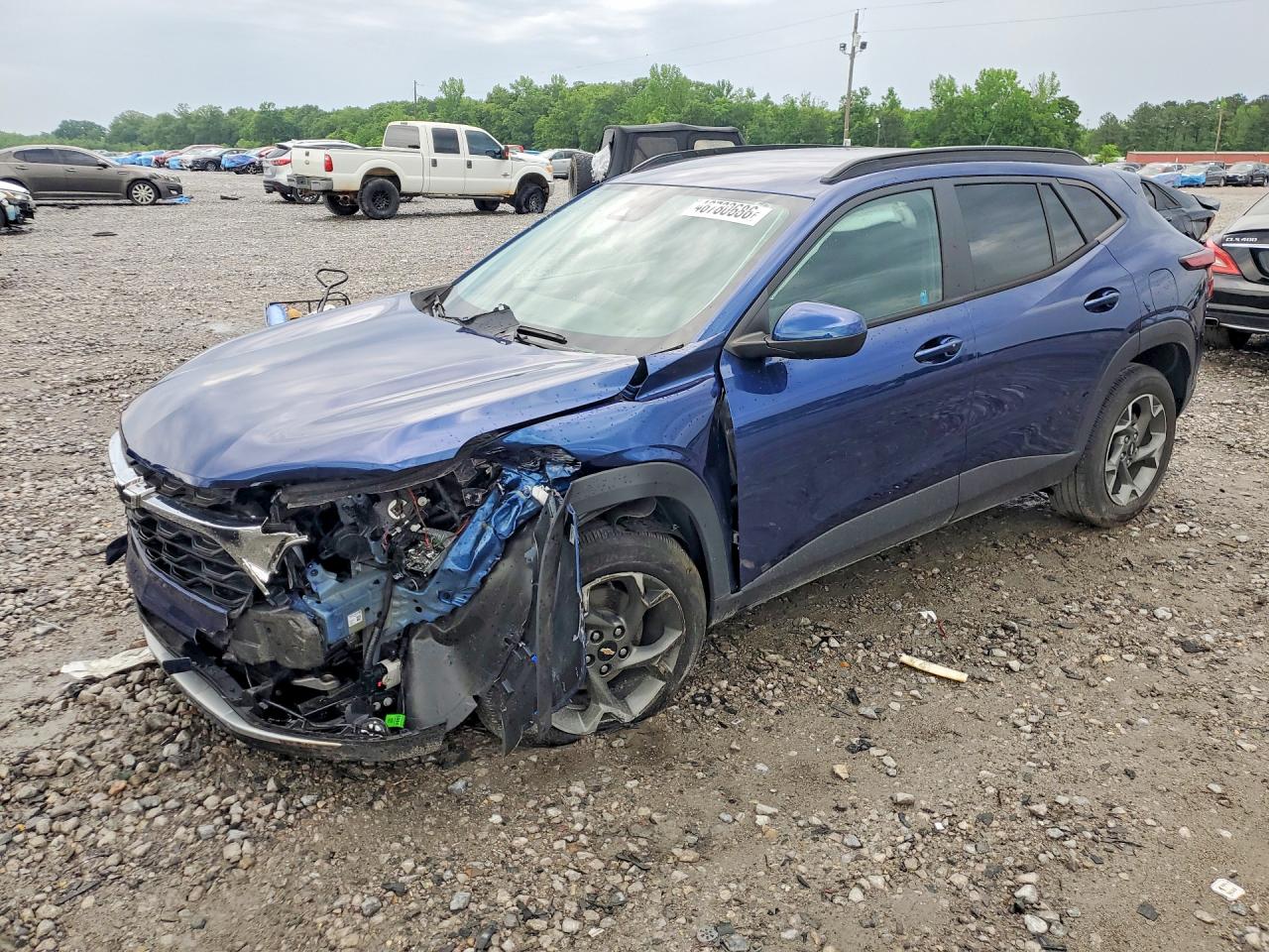 Salvage Chevrolet Trax Image