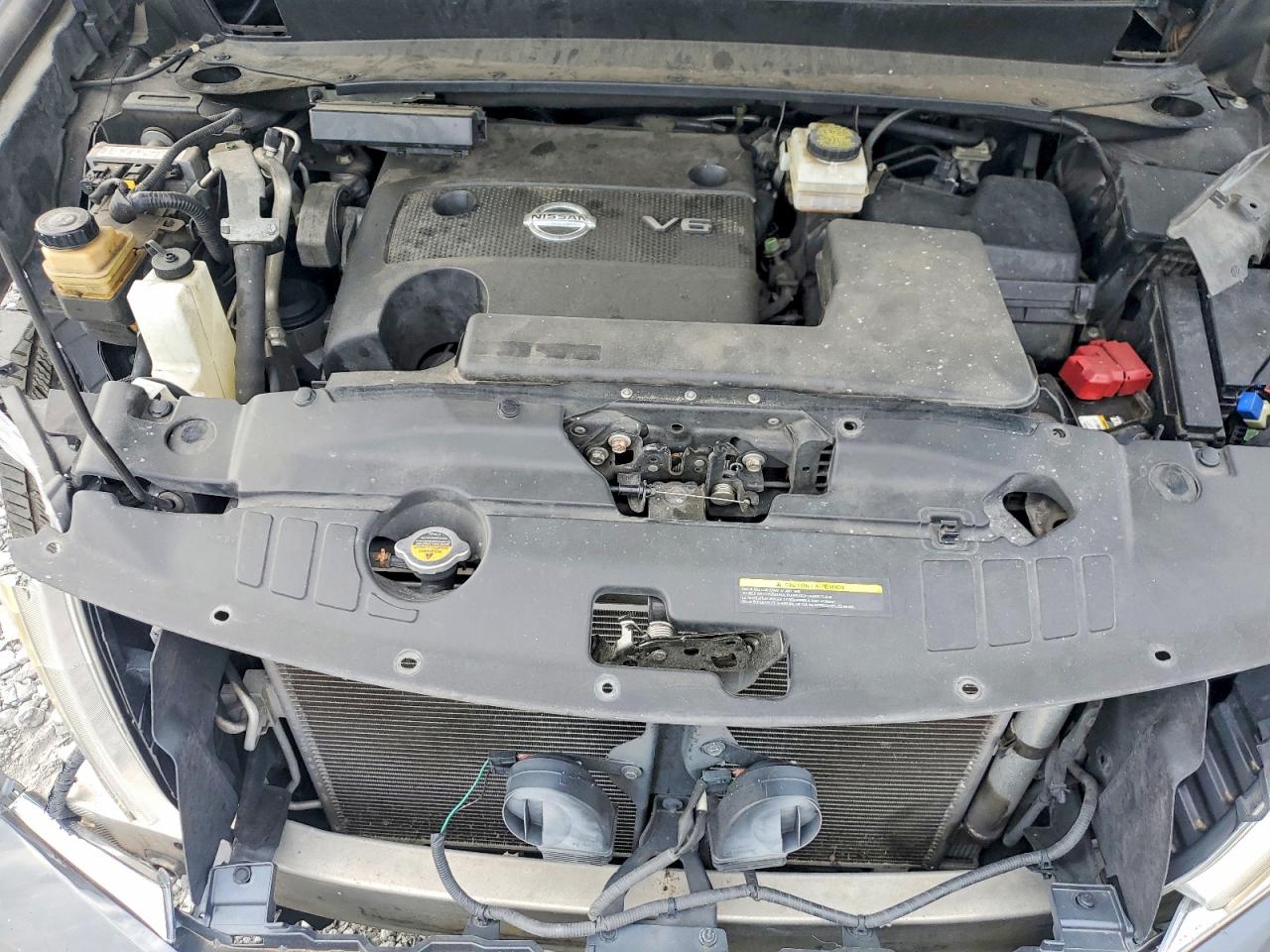 Nissan Pathfinder S