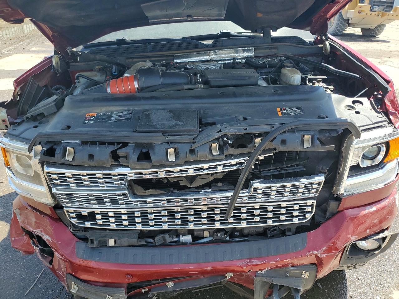 GMC Sierra K2500 Denali