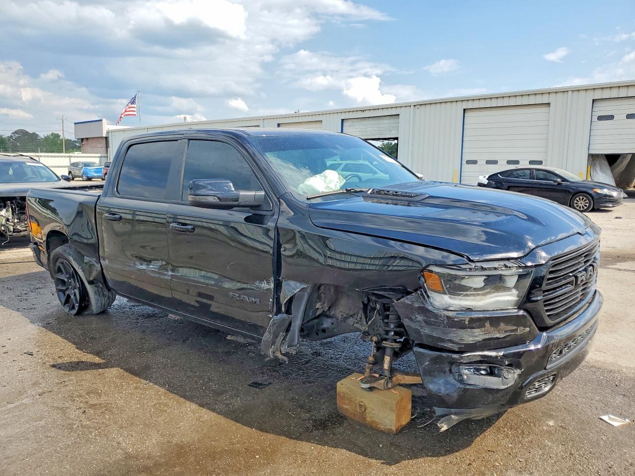 Ram 1500 Laramie