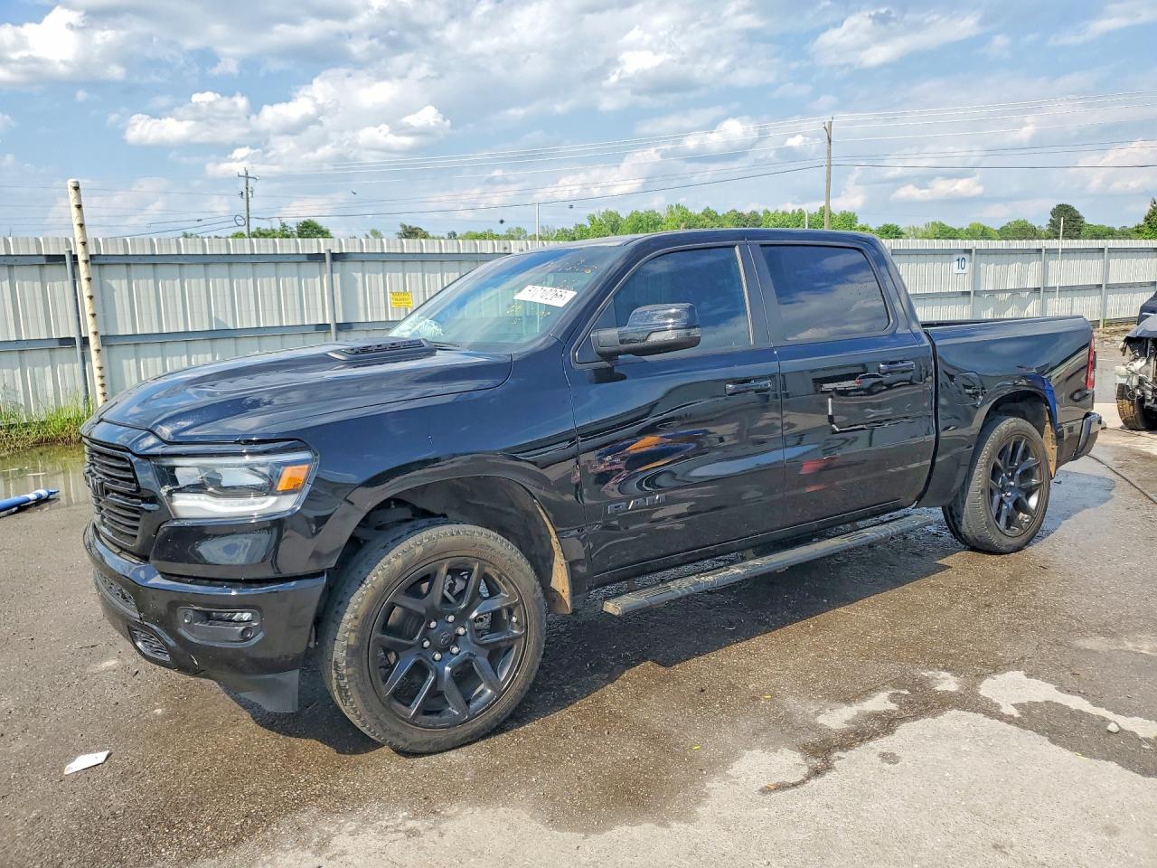 Salvage Ram 1500 Image