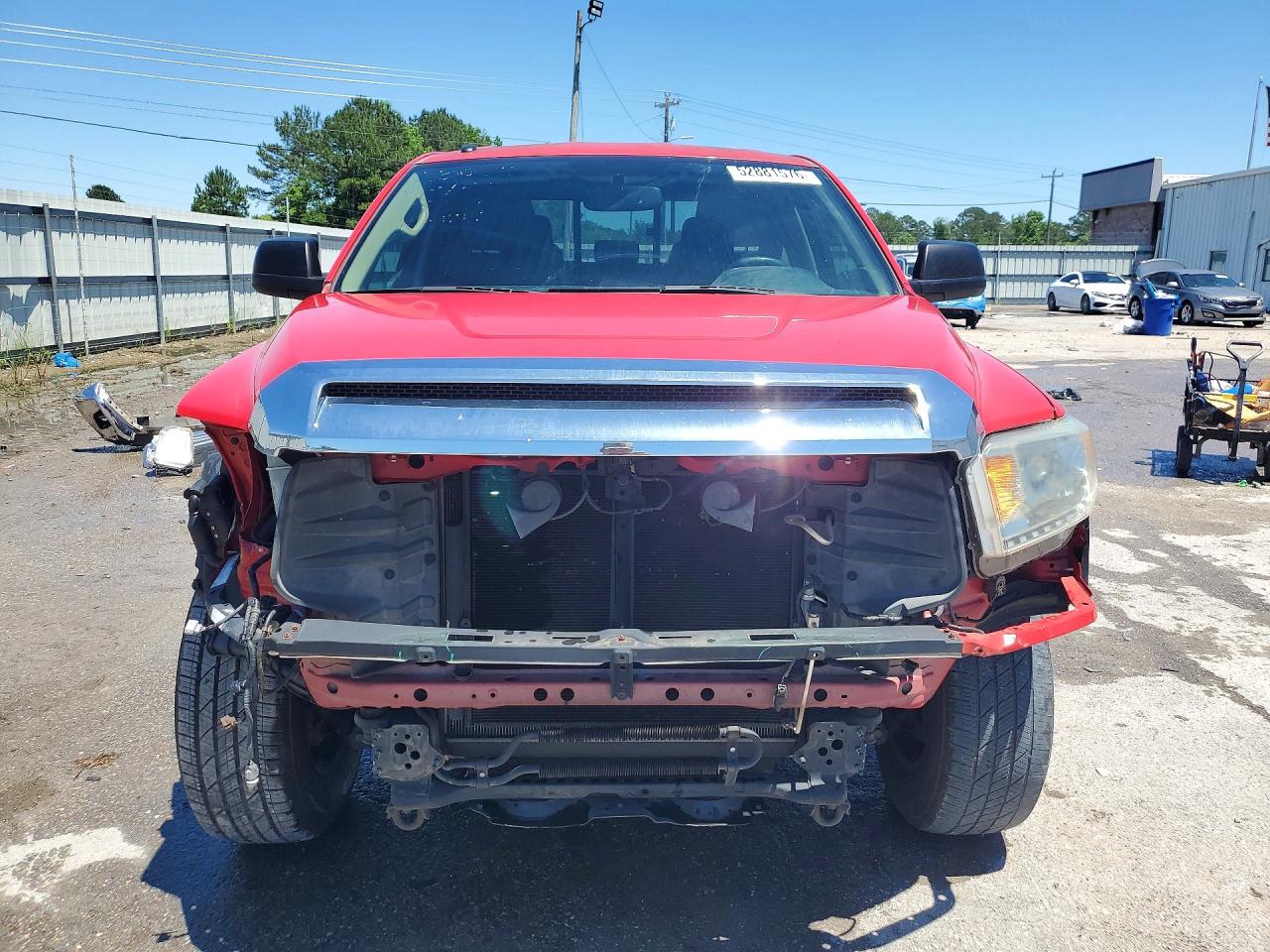 Toyota Tundra Sr5