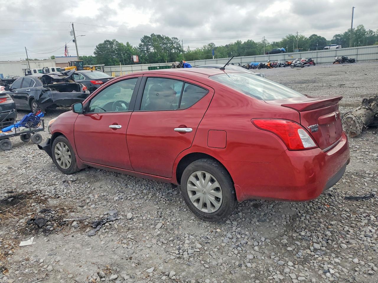 Nissan Versa 1.6 Sv