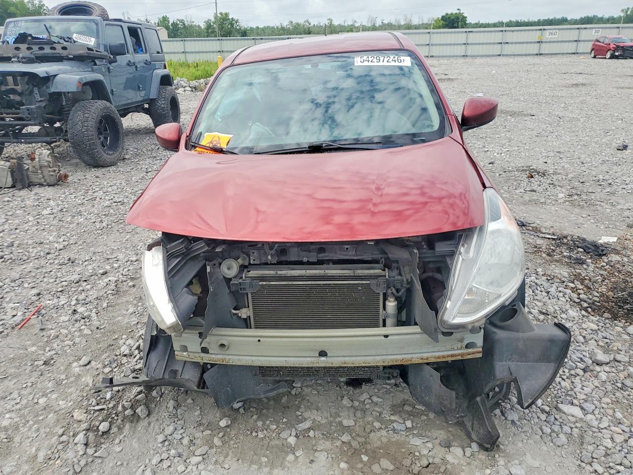 Nissan Versa 1.6 Sv