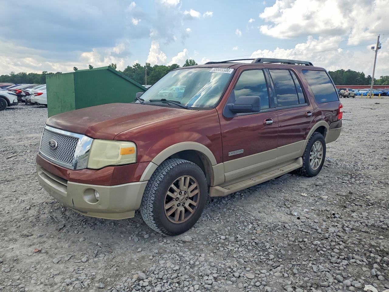 Salvage Ford Expedition Image