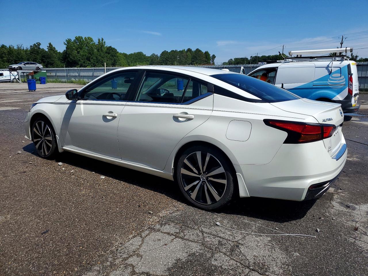Nissan Altima Sr