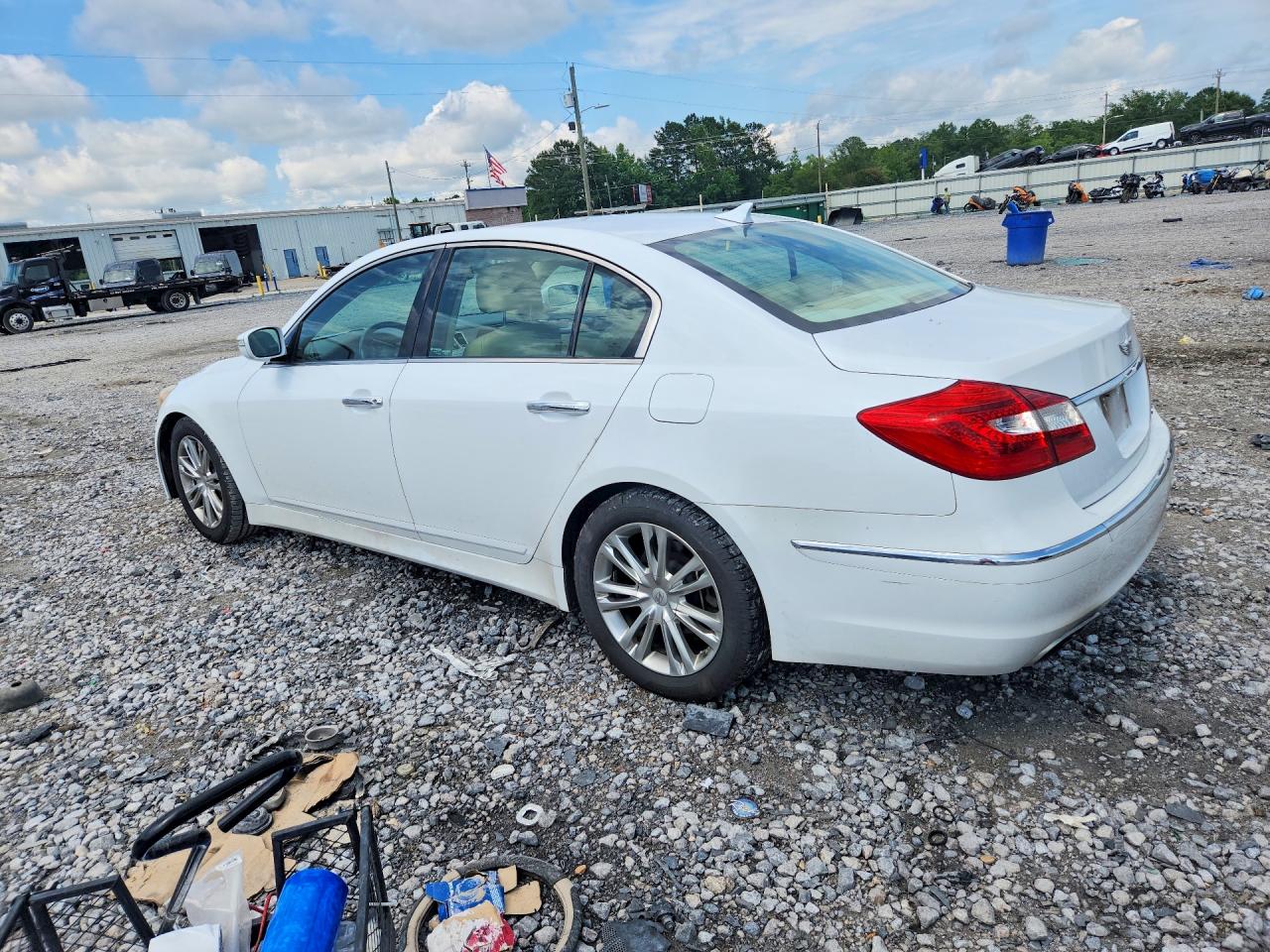 Hyundai Genesis 3.8l