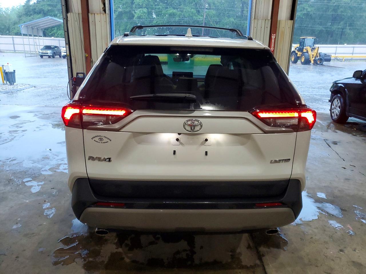 Toyota RAV4 Limited