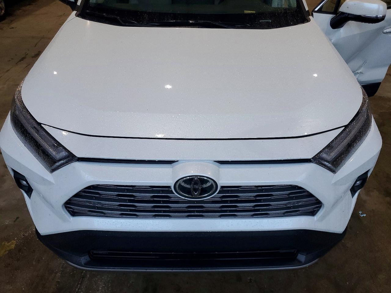 Toyota RAV4 Limited