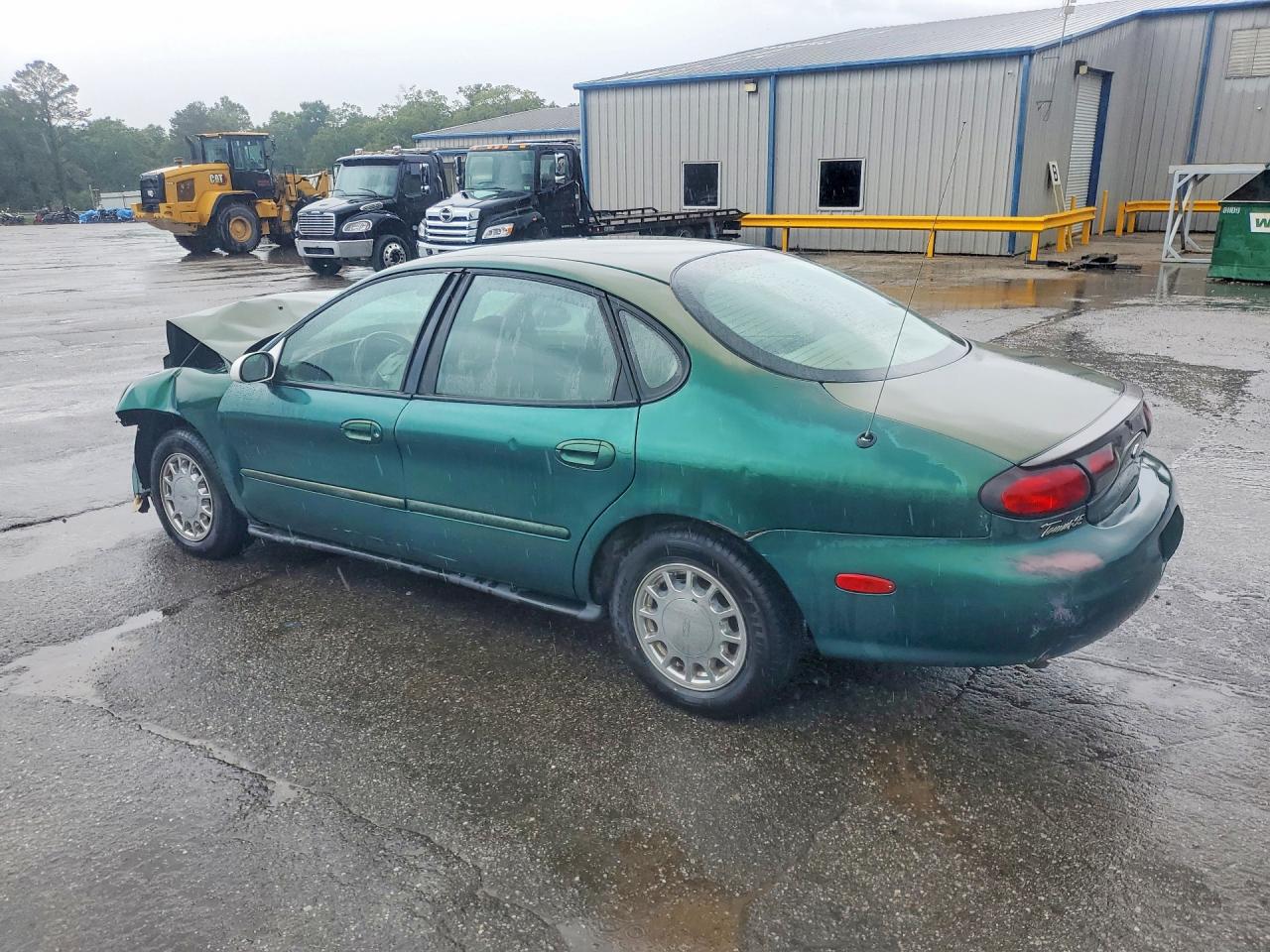 Ford Taurus Se