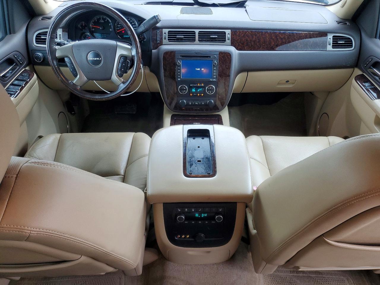 GMC Yukon Denali
