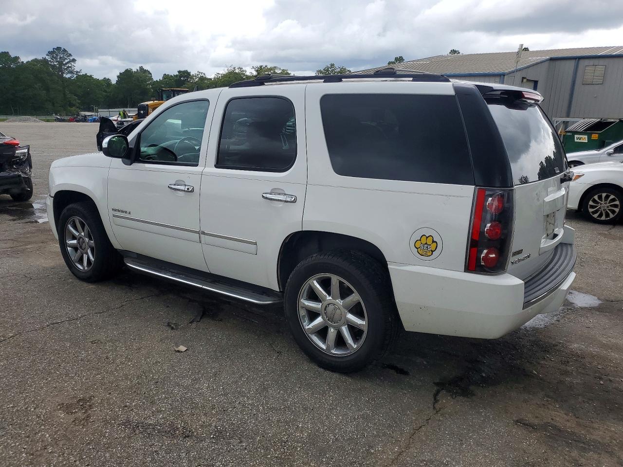 GMC Yukon Denali