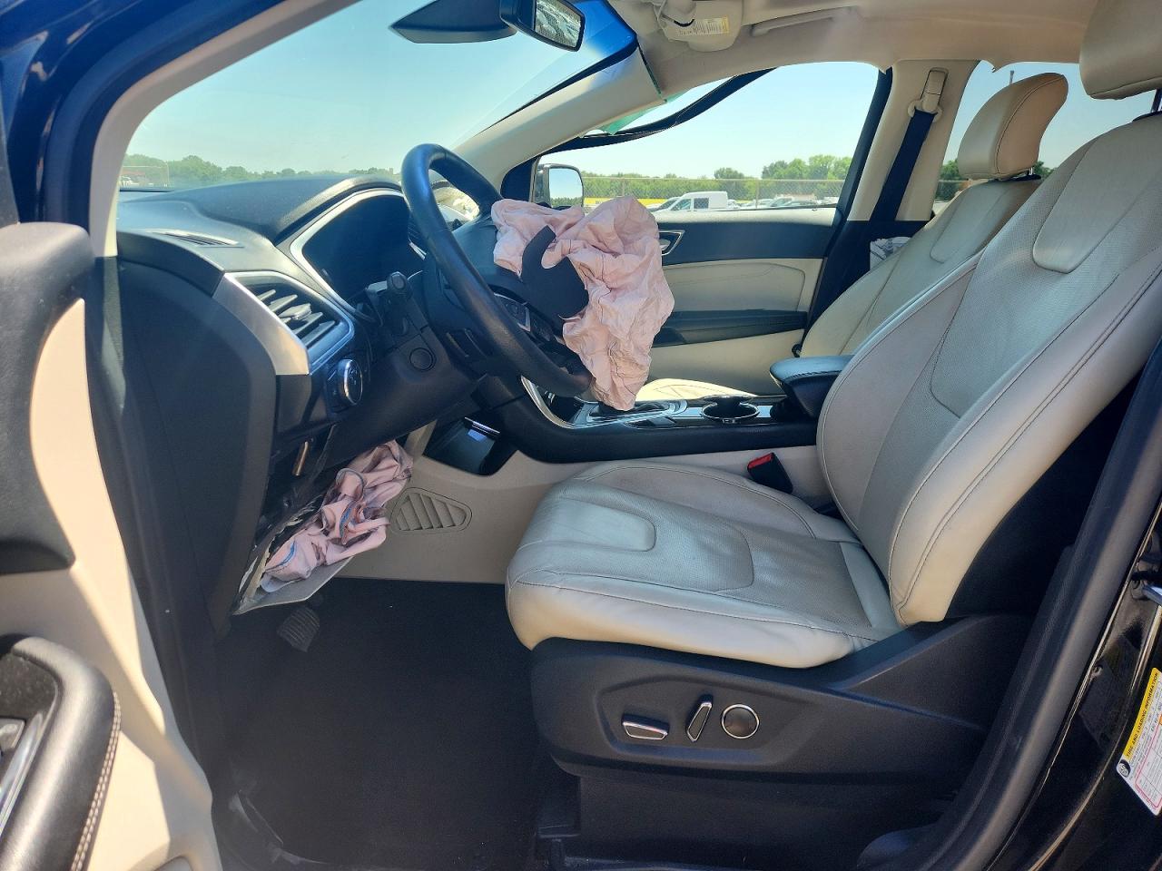 Ford Edge Titanium