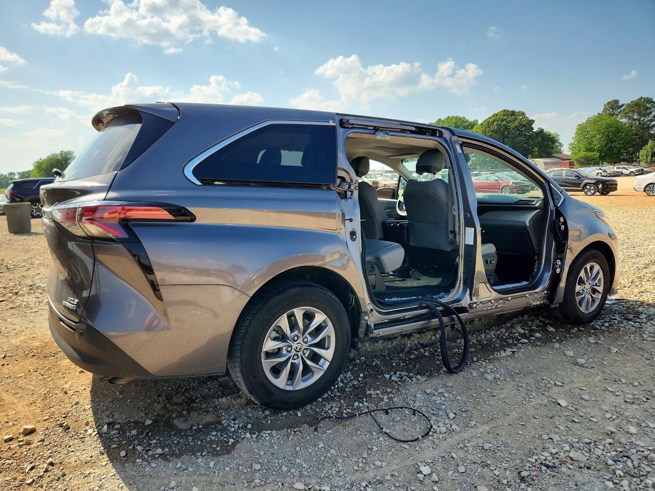 Toyota Sienna Xle