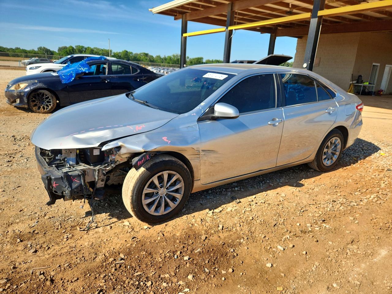 Salvage Toyota Camry Image