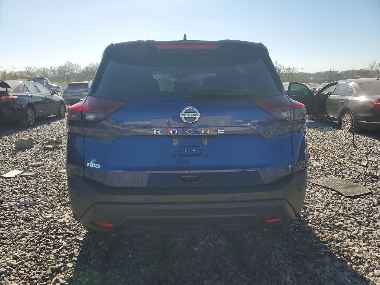 Nissan Rogue S