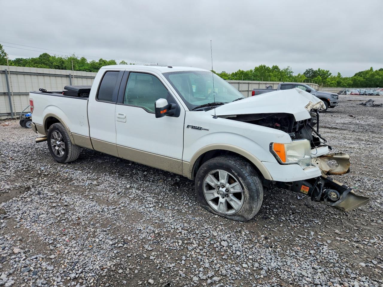Ford F-150 Super Cab