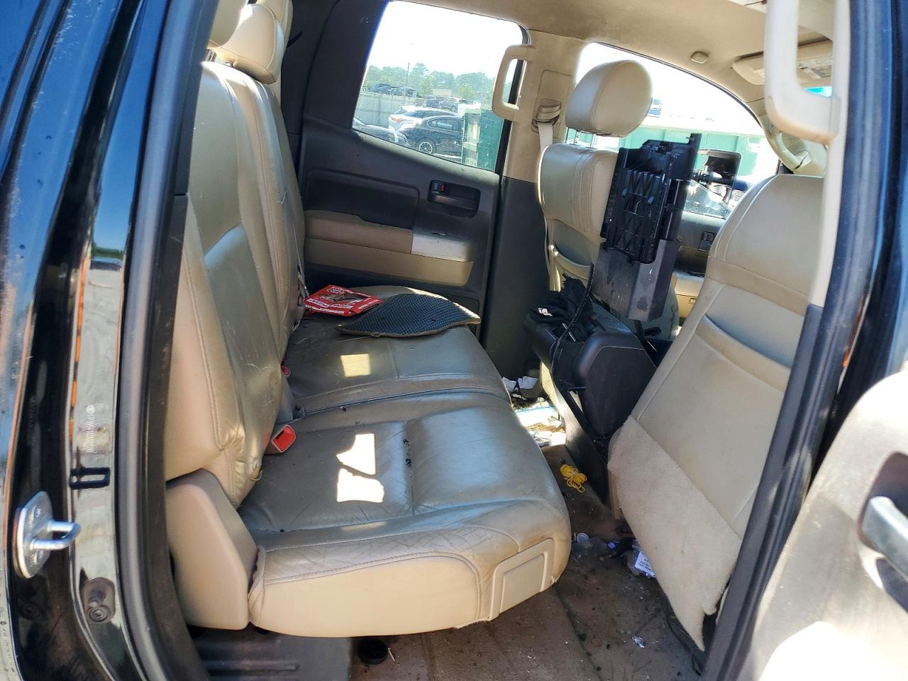 Toyota Tundra Double Cab Sr5