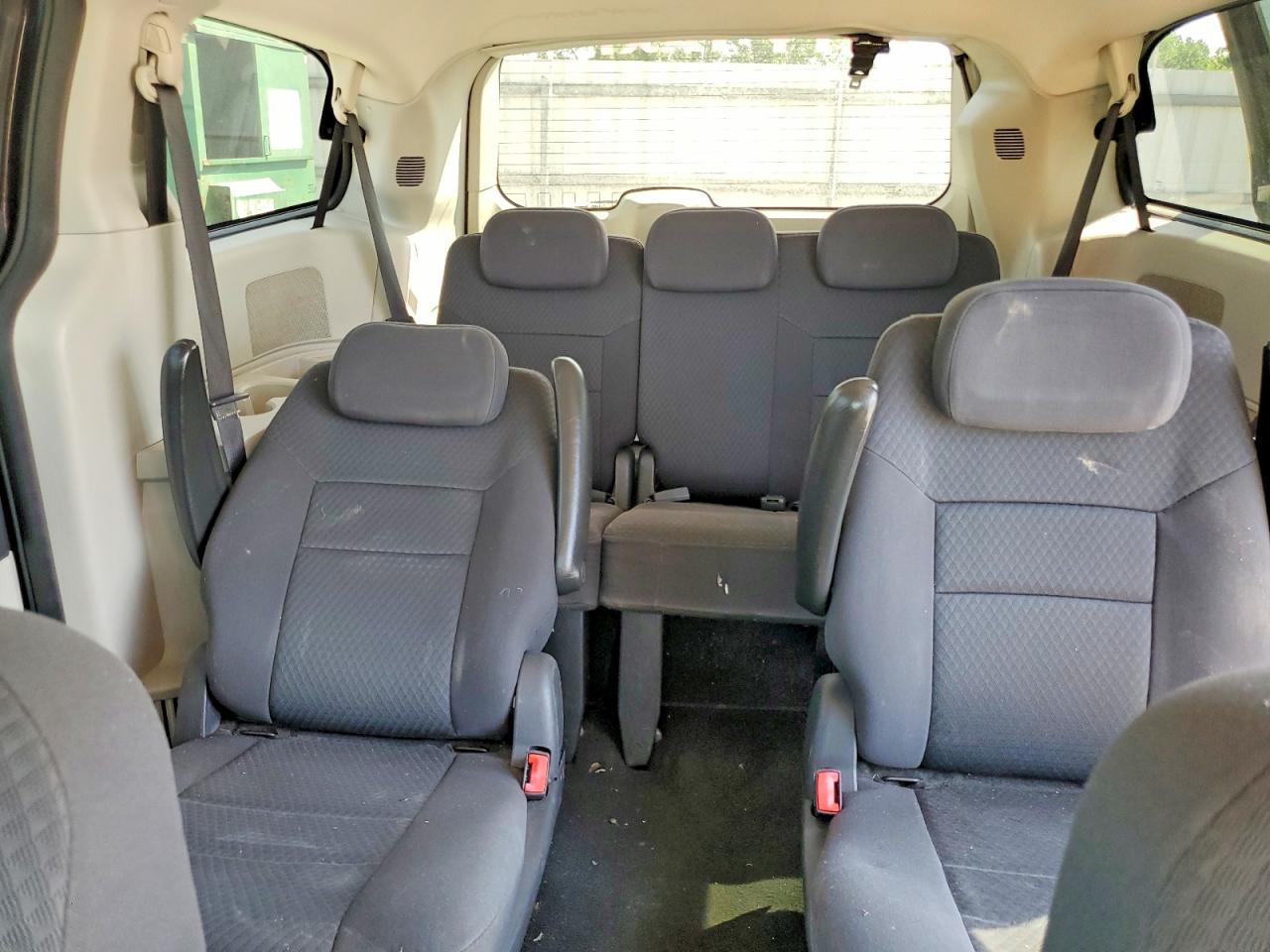 Dodge Caravan Hero
