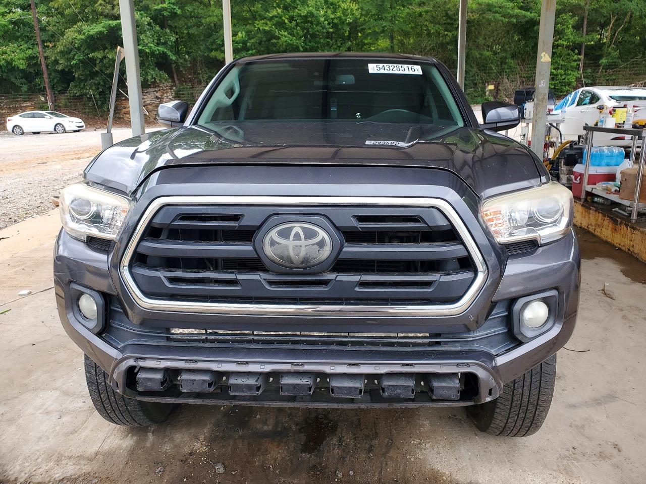 Toyota Tacoma Sr5 V6