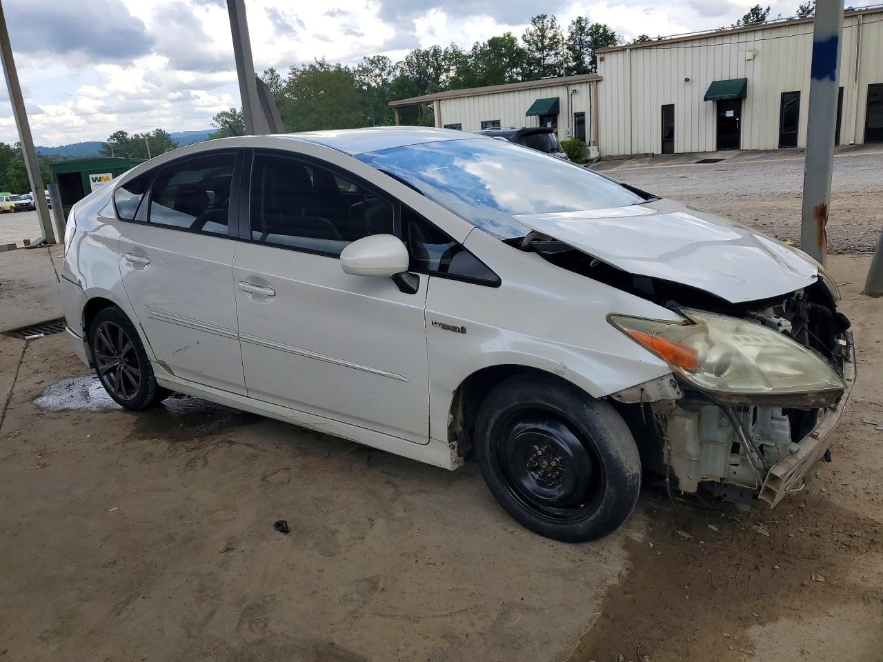 Toyota Prius Three