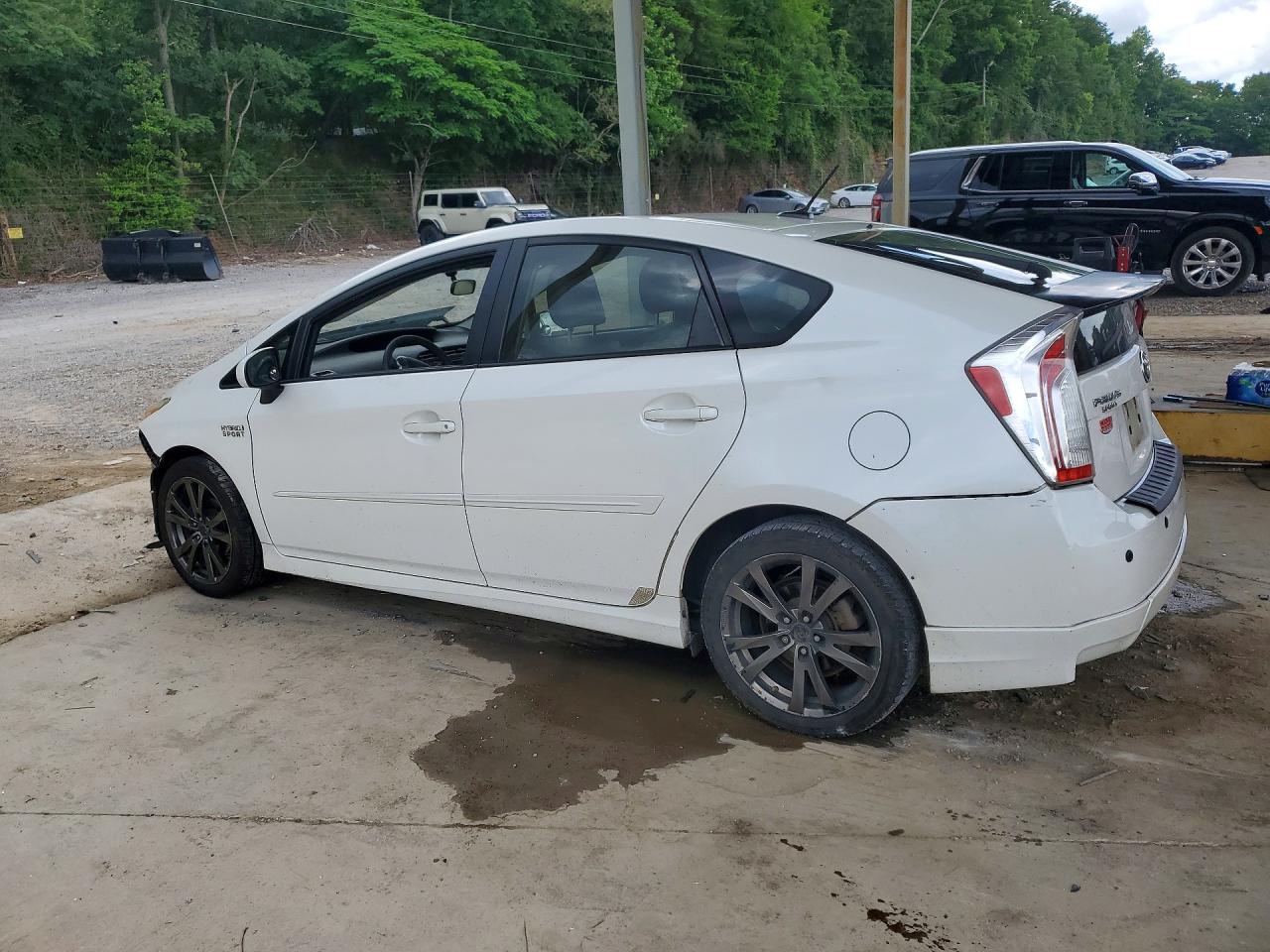 Toyota Prius Three