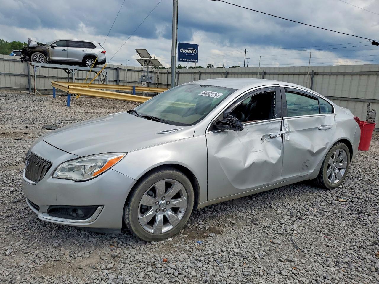 Salvage Buick Regal Image