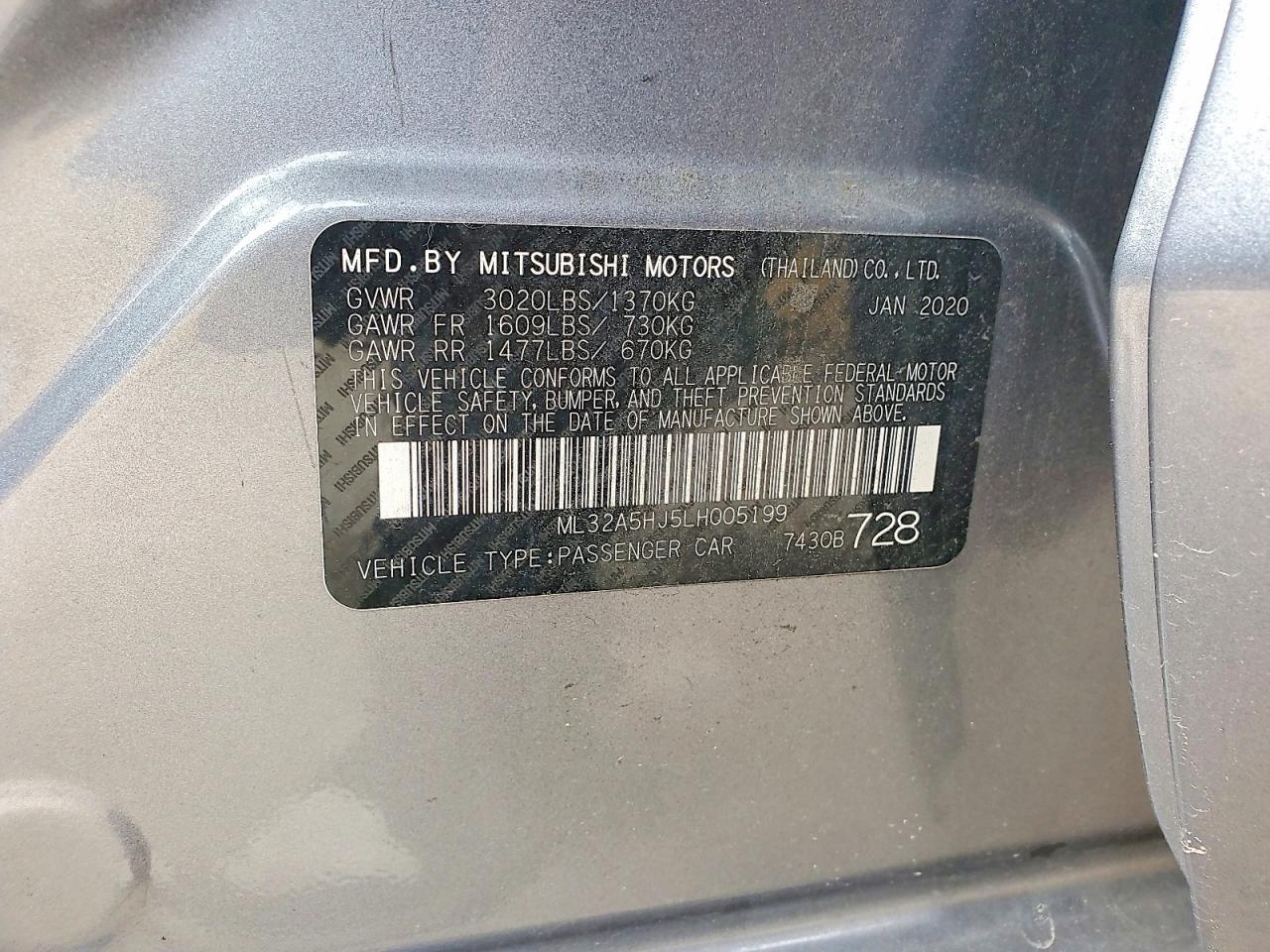 Mitsubishi Mirage Le