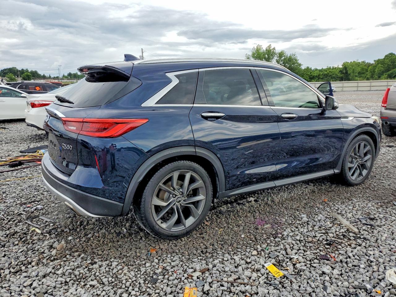INFINITI Qx Pure