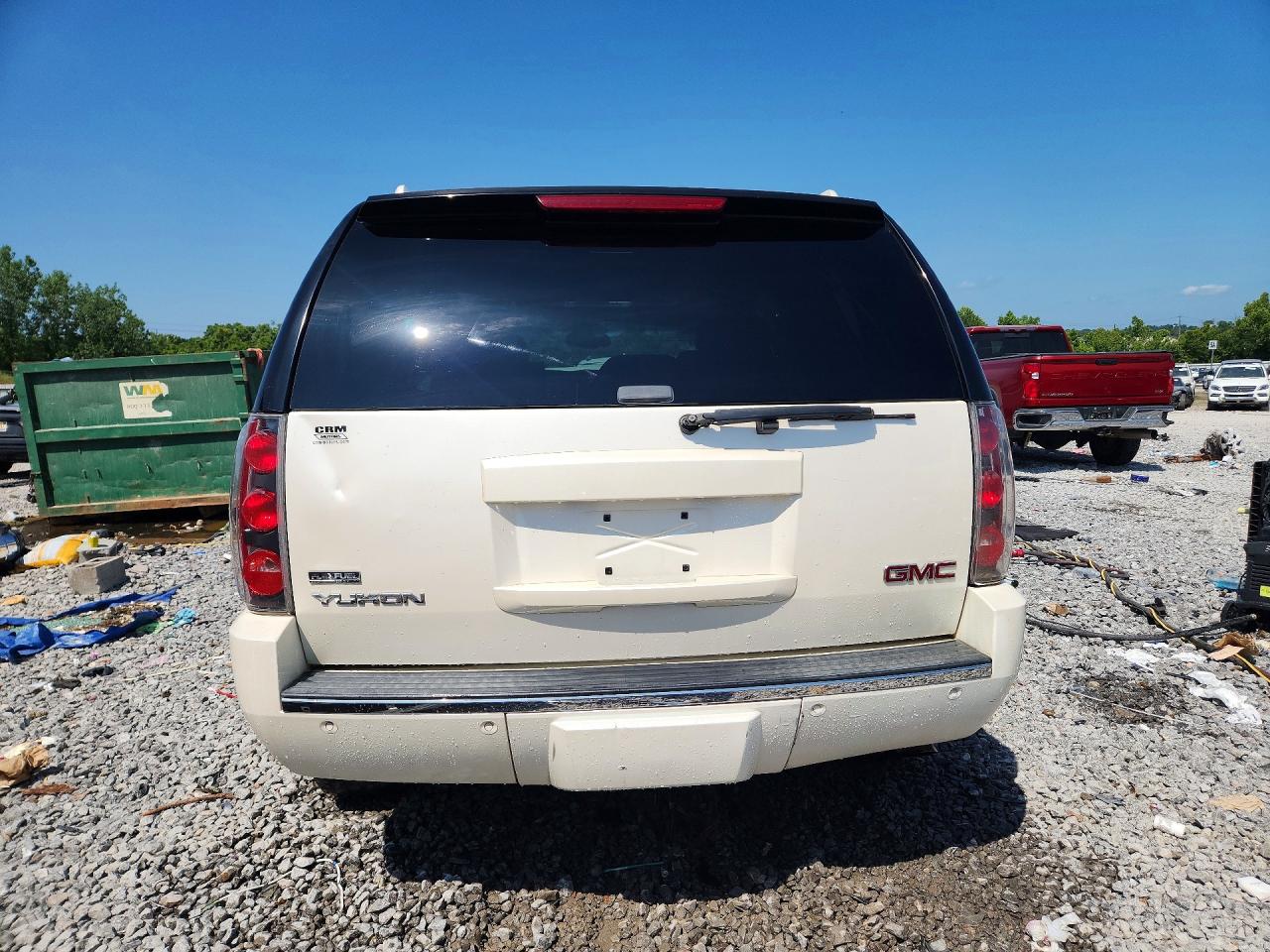 GMC Yukon Denali