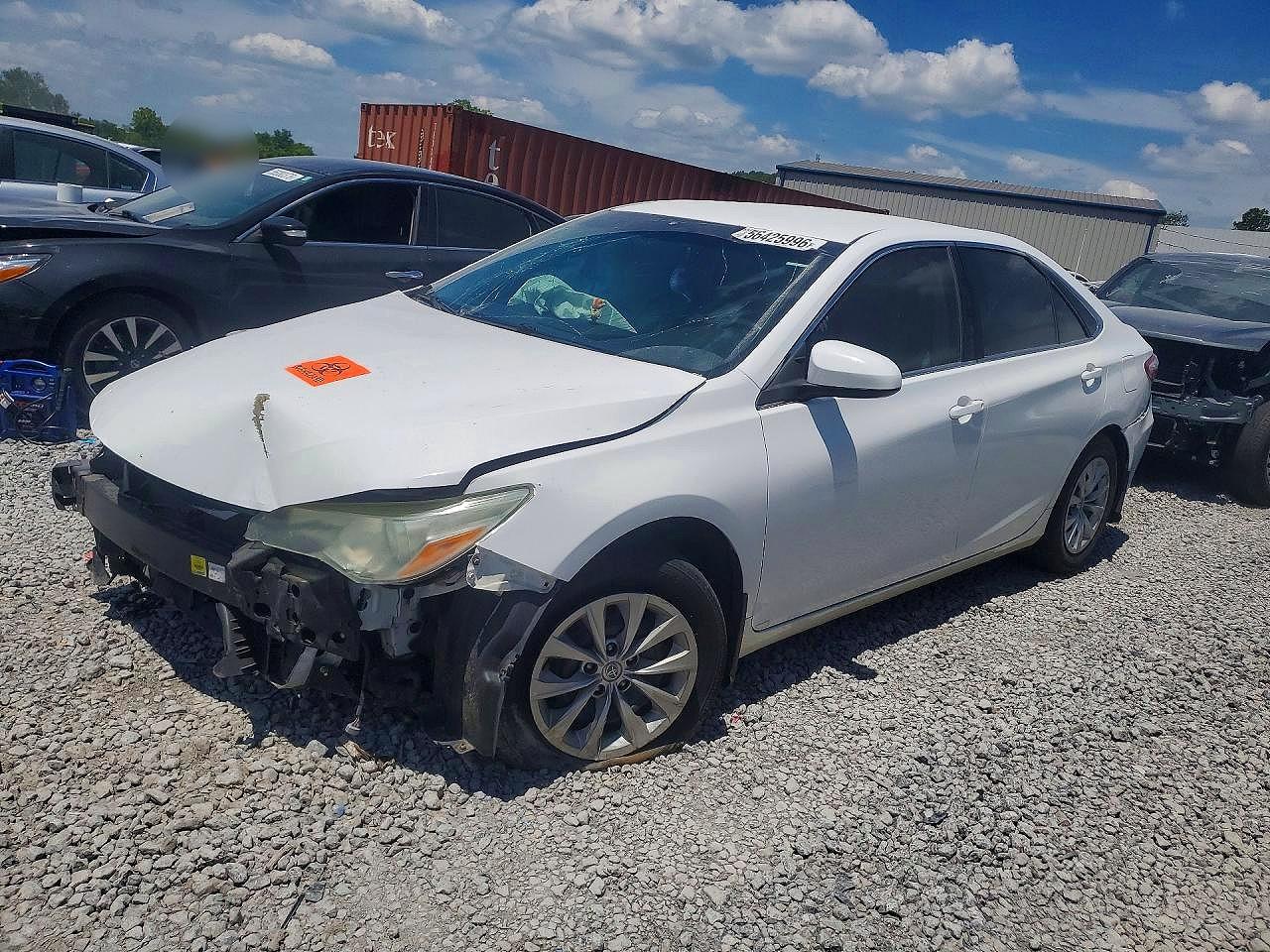 Salvage Toyota Camry Image