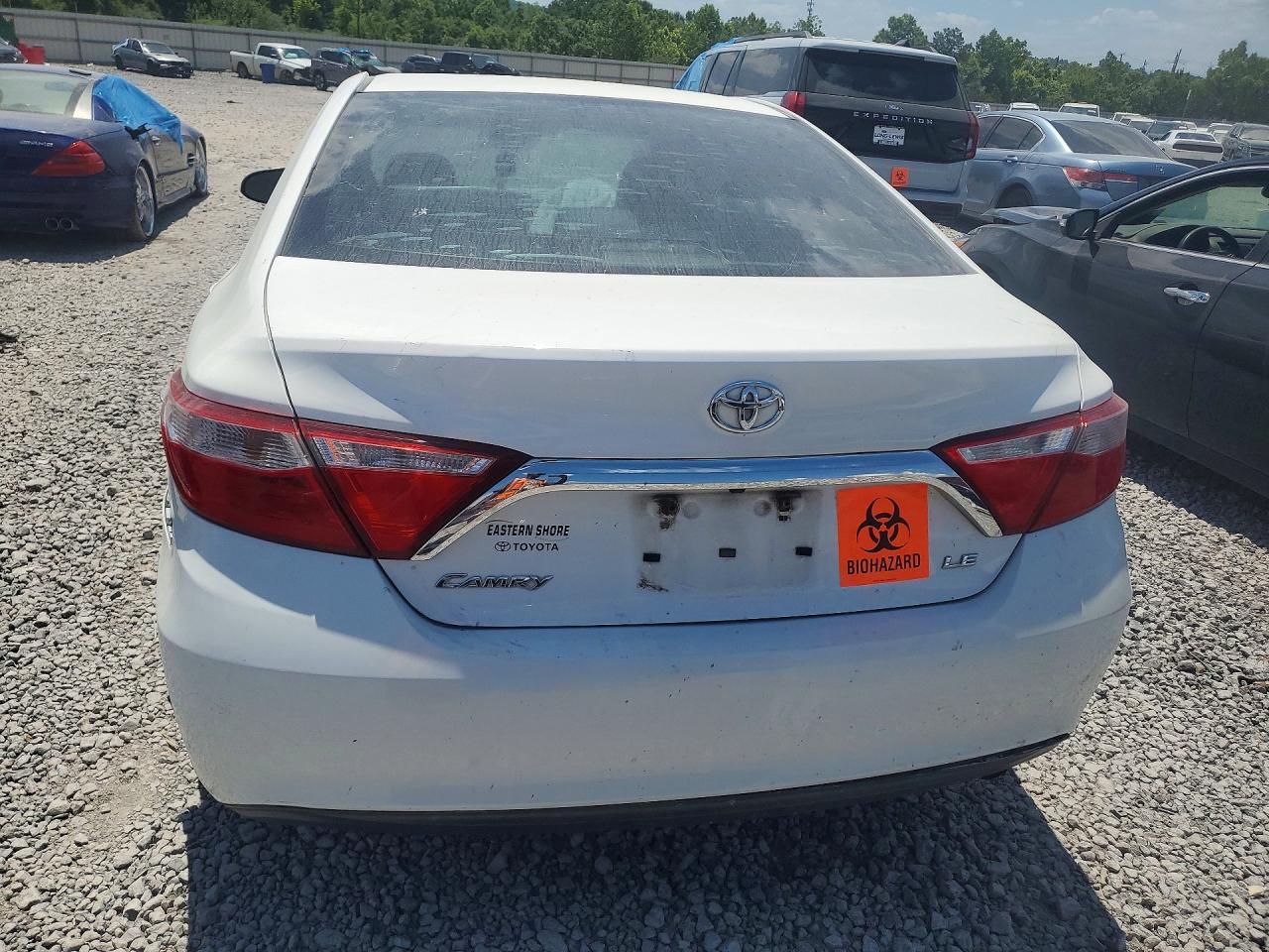 Toyota Camry Le