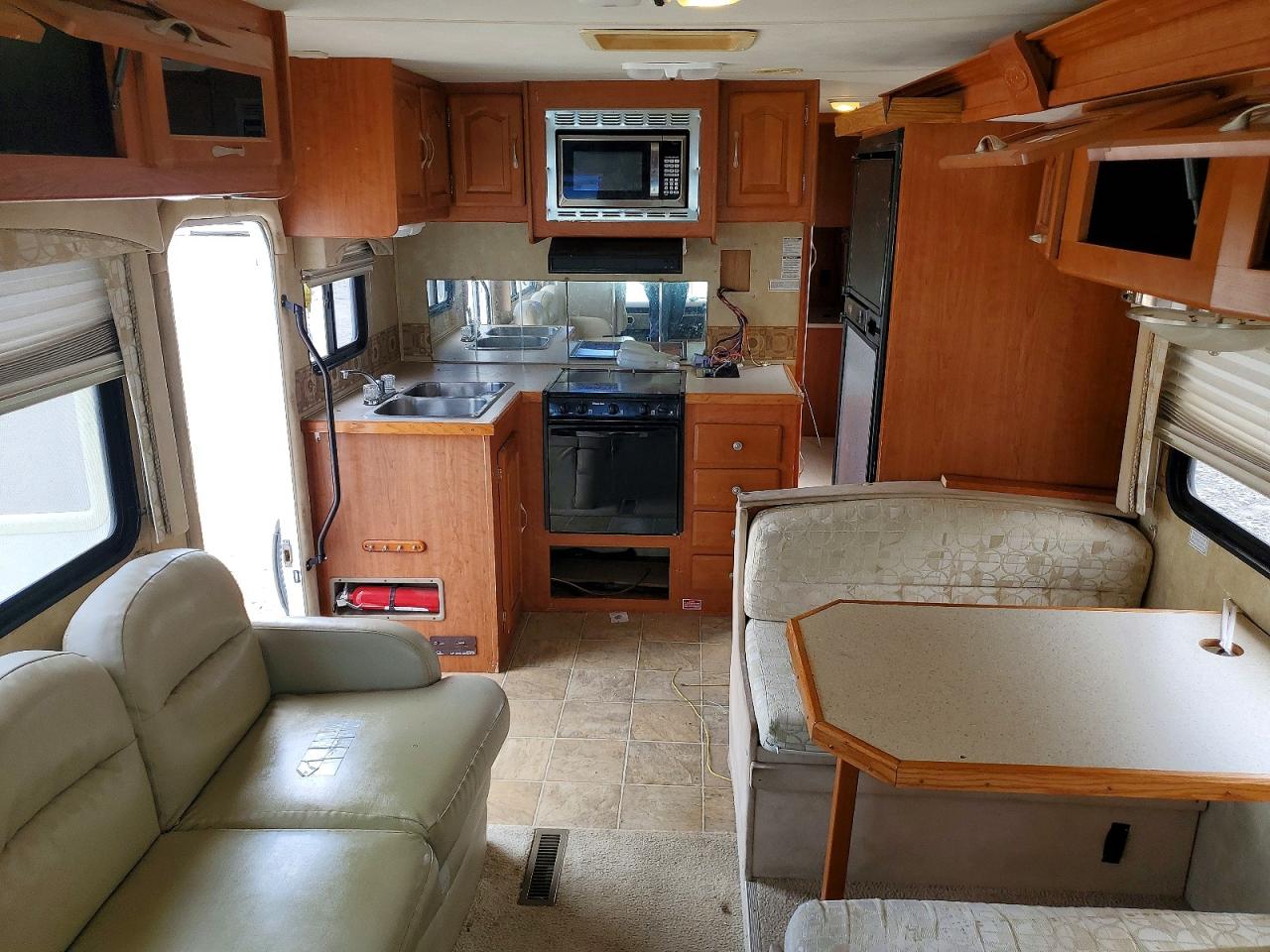 Forest River F-550