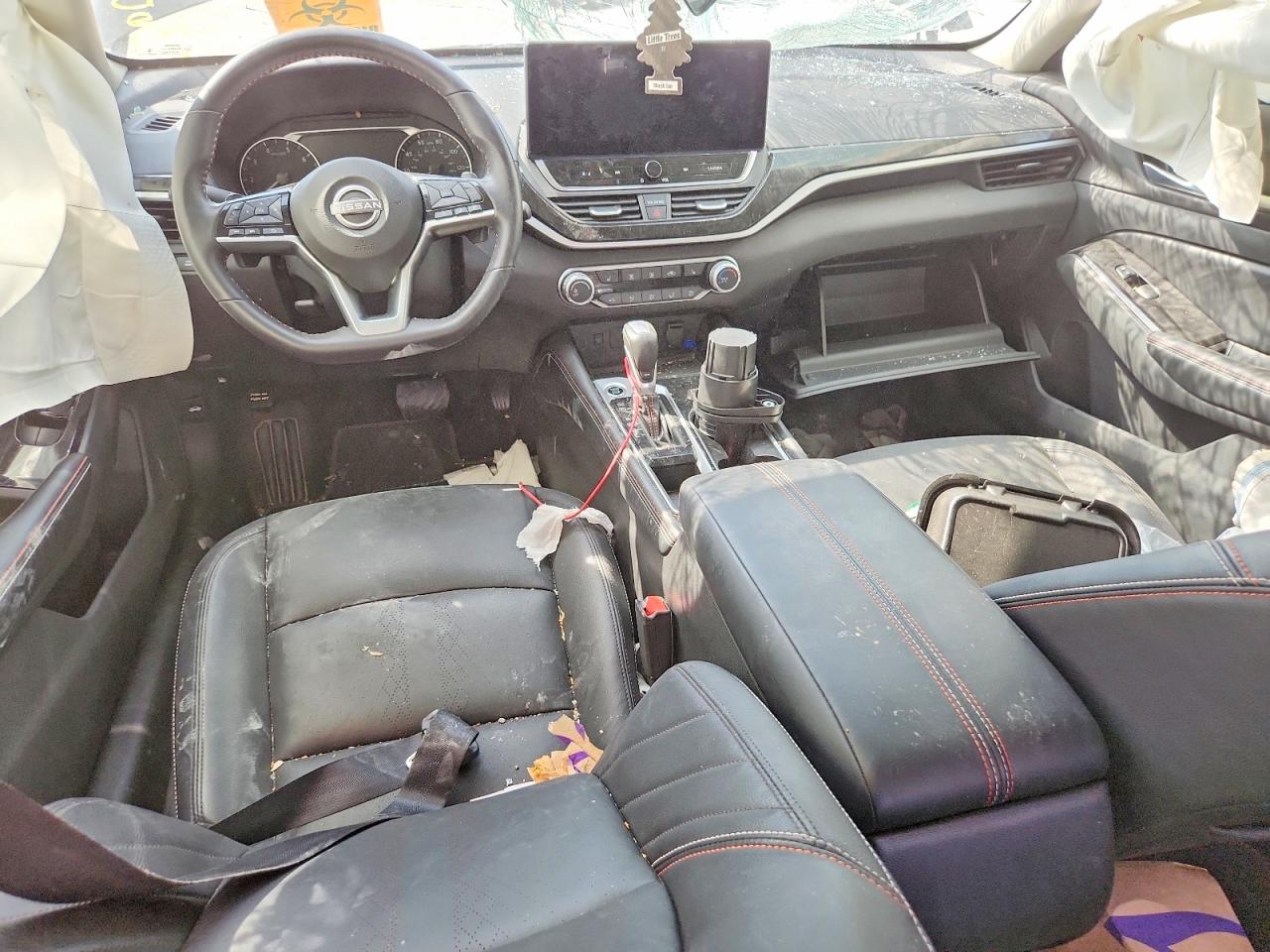 Nissan Altima Sr
