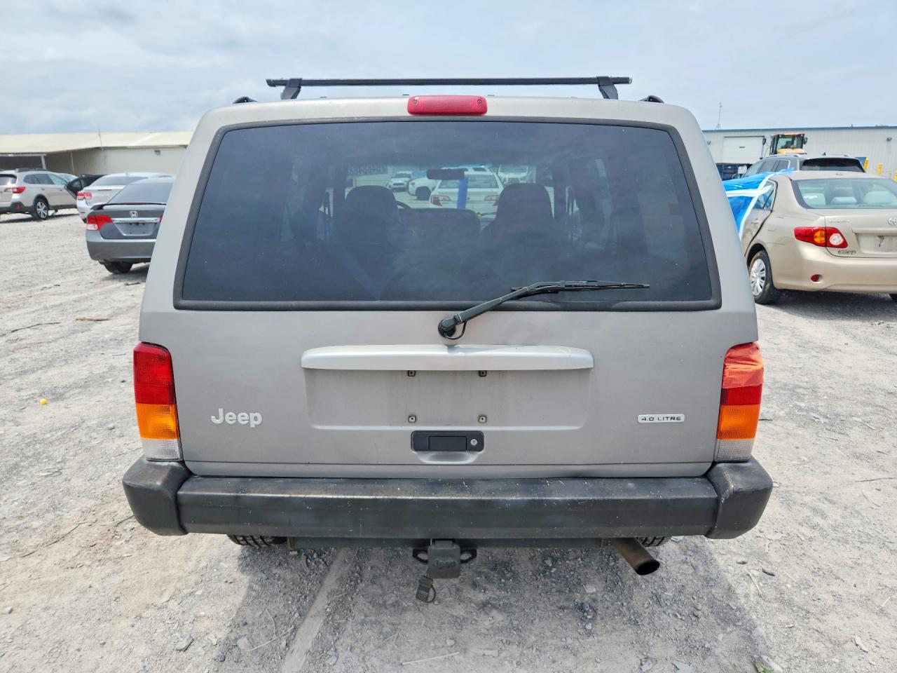Jeep Cherokee Sport