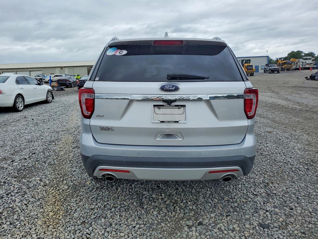 Ford Explorer Xlt