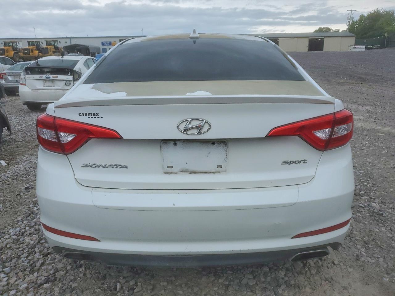 Hyundai SONATA Sport