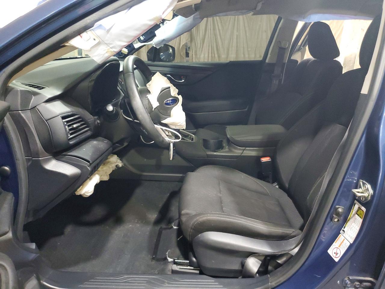Subaru Legacy Premium