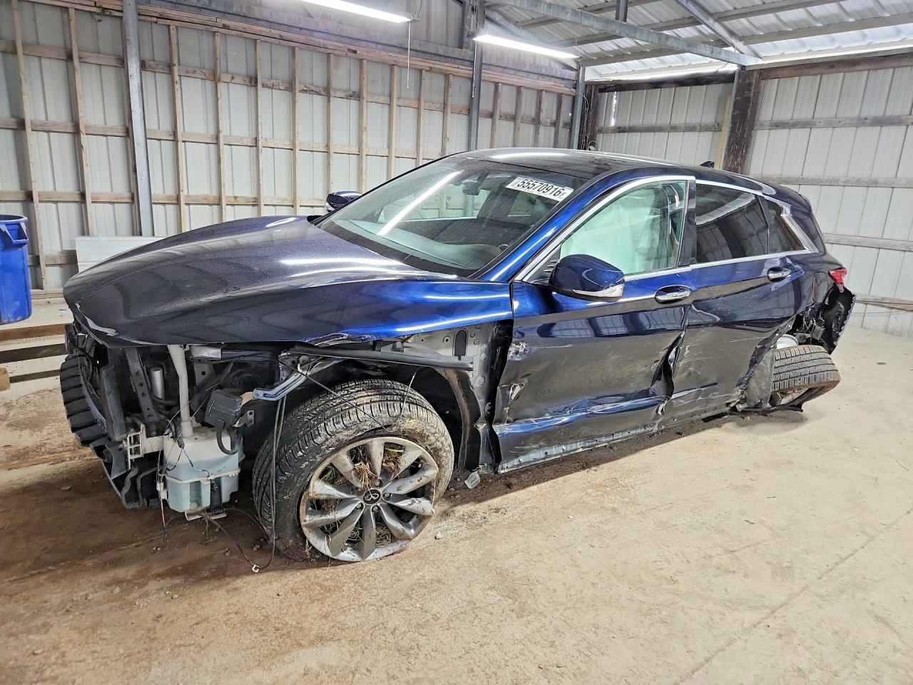Salvage INFINITI Qx Image
