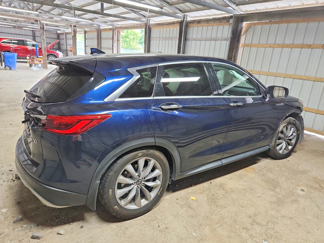 INFINITI Qx Pure