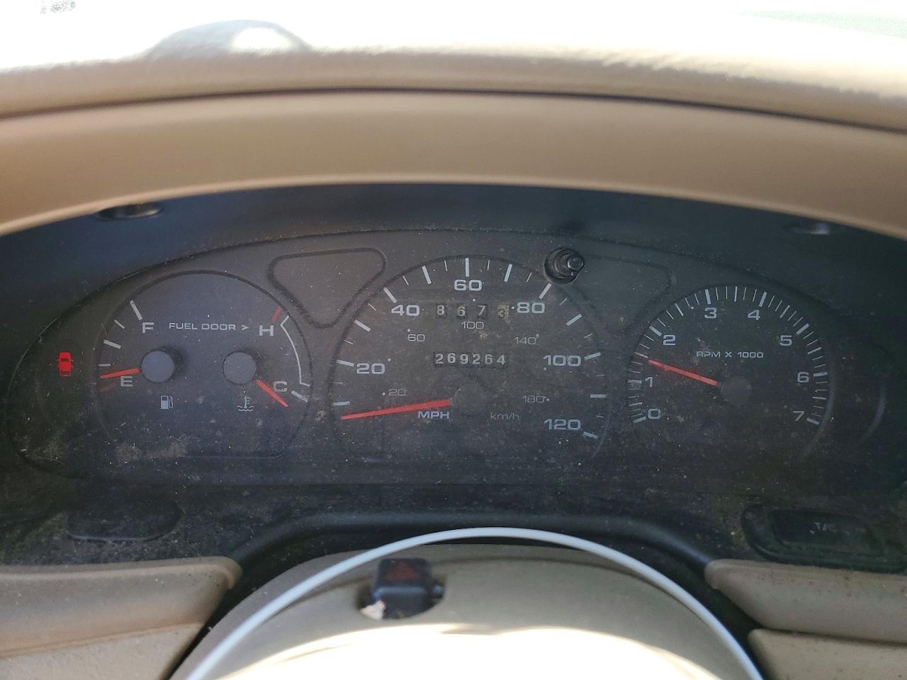 Ford Taurus Se