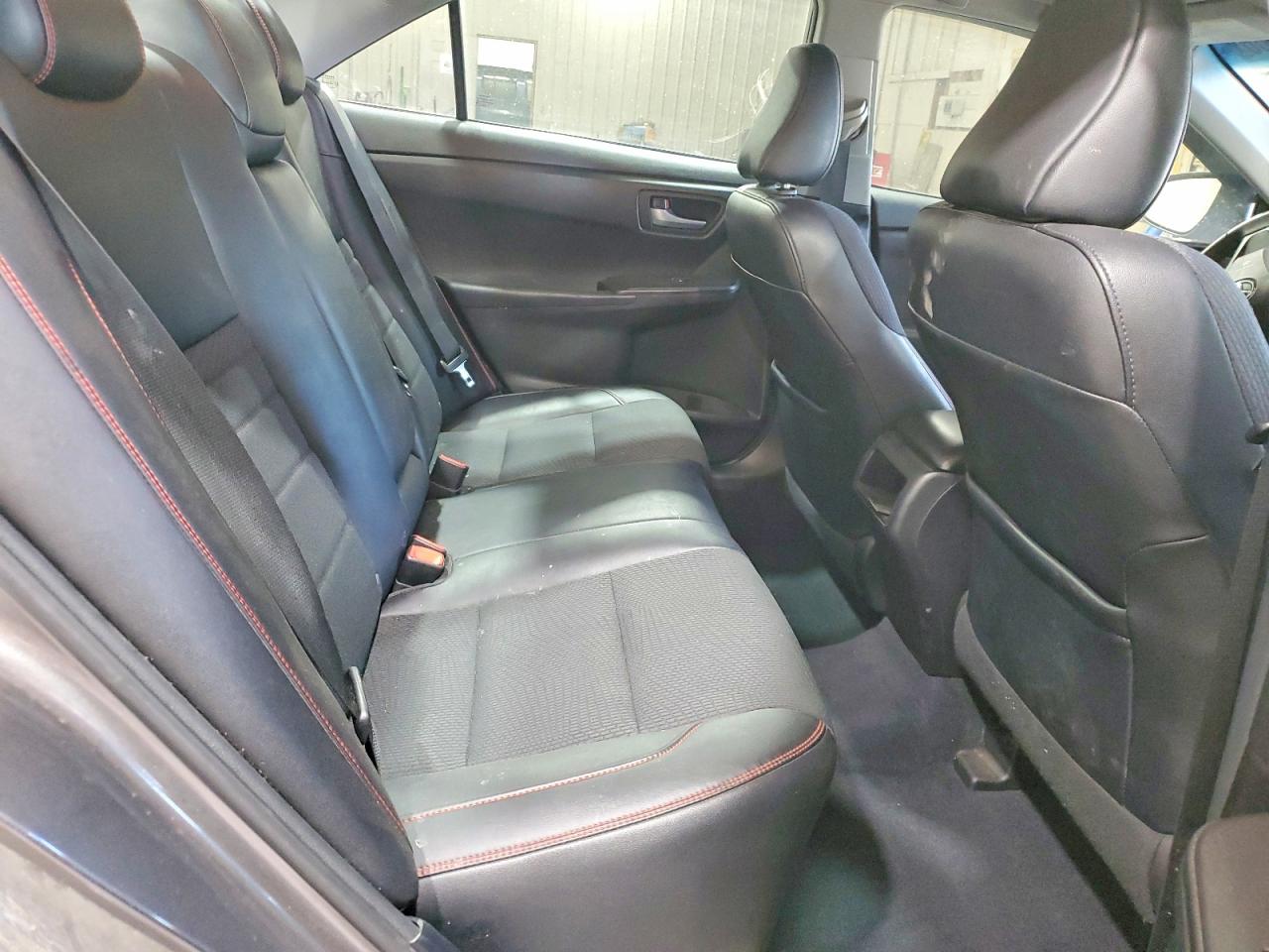 Toyota Camry Se