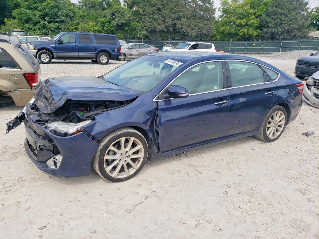 Salvage Toyota Avalon Image