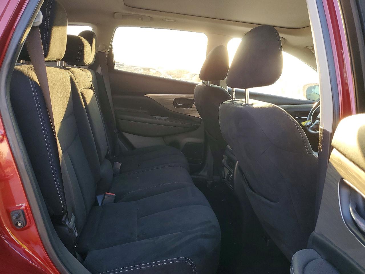 Nissan Murano S