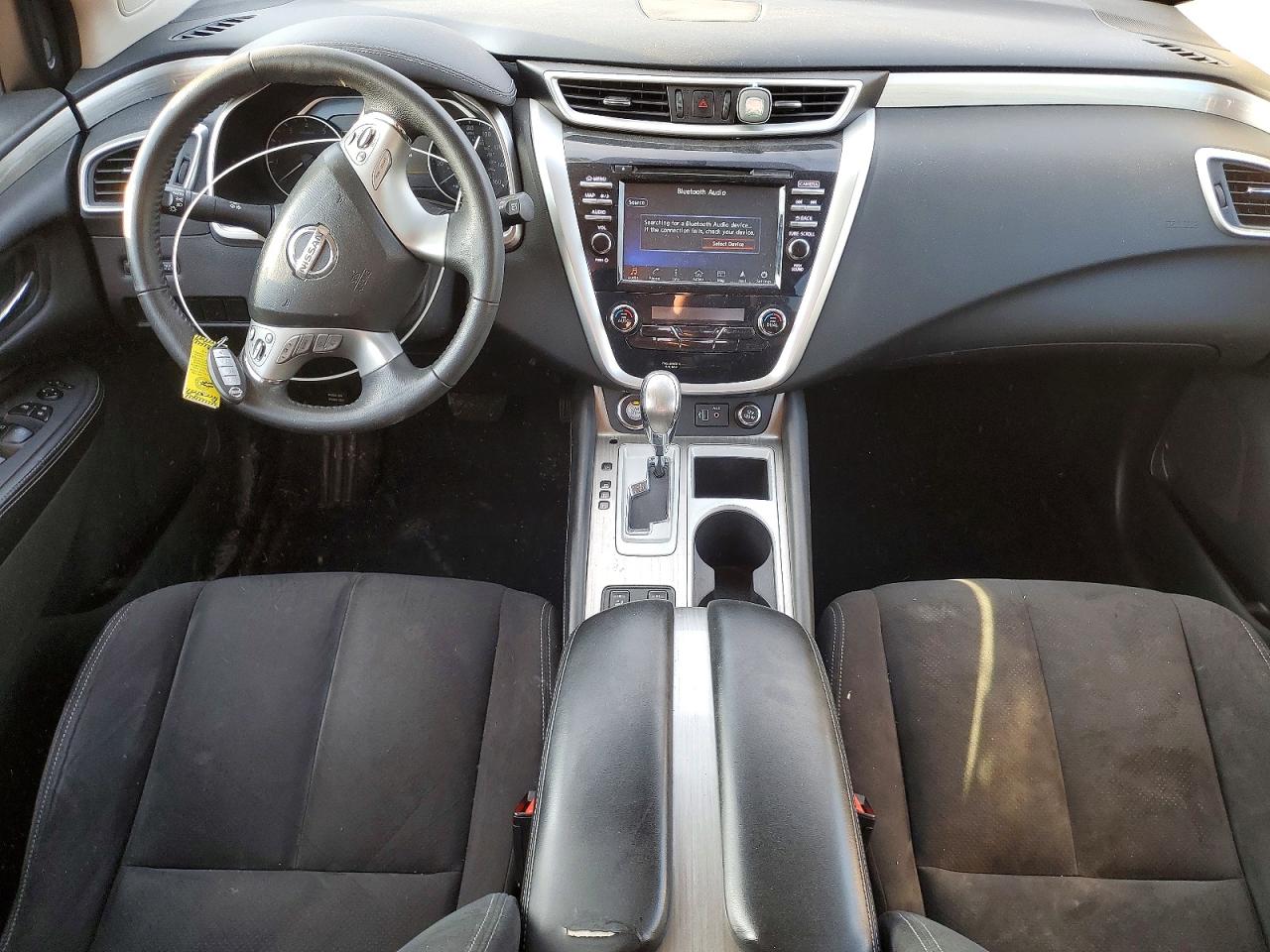 Nissan Murano S