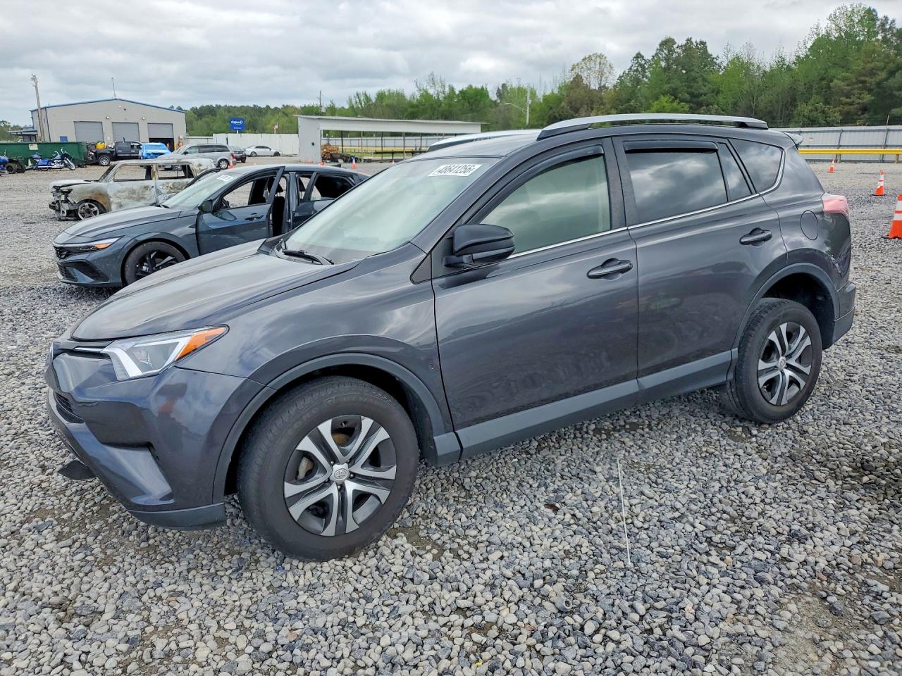 Salvage Toyota RAV4 Image
