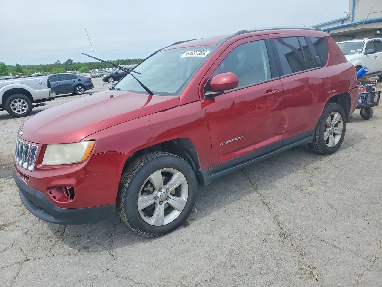 Salvage Jeep Compass Image